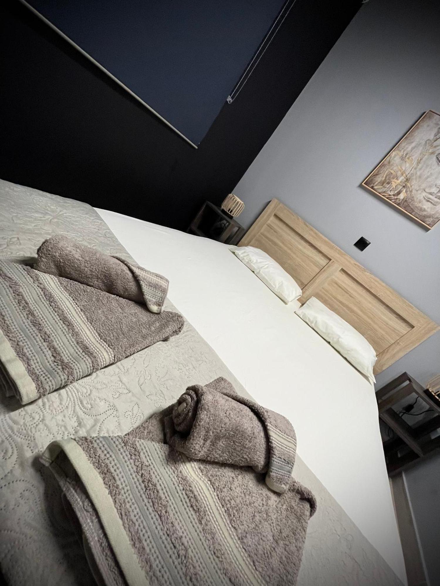 Joannas Airport Luxury Rooms Луца Экстерьер фото
